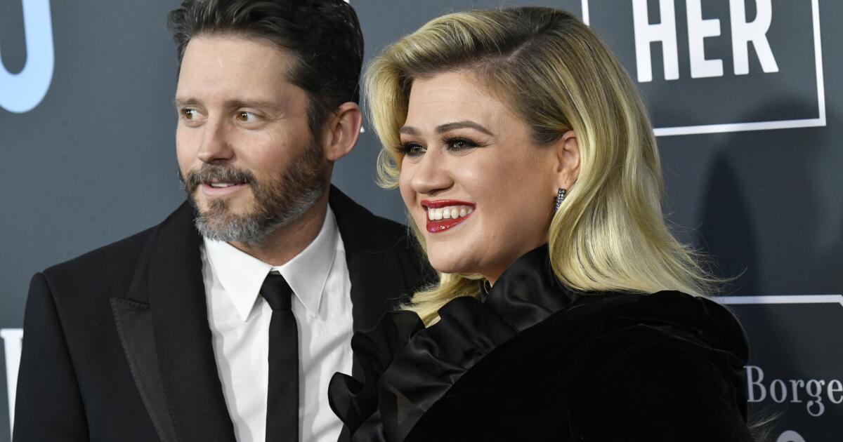 Brandon Blackstock lifeless at 48: Clarkson’s ex was father of 4 Brandon Blackstock lifeless at 48: Clarkson’s ex was father of 4