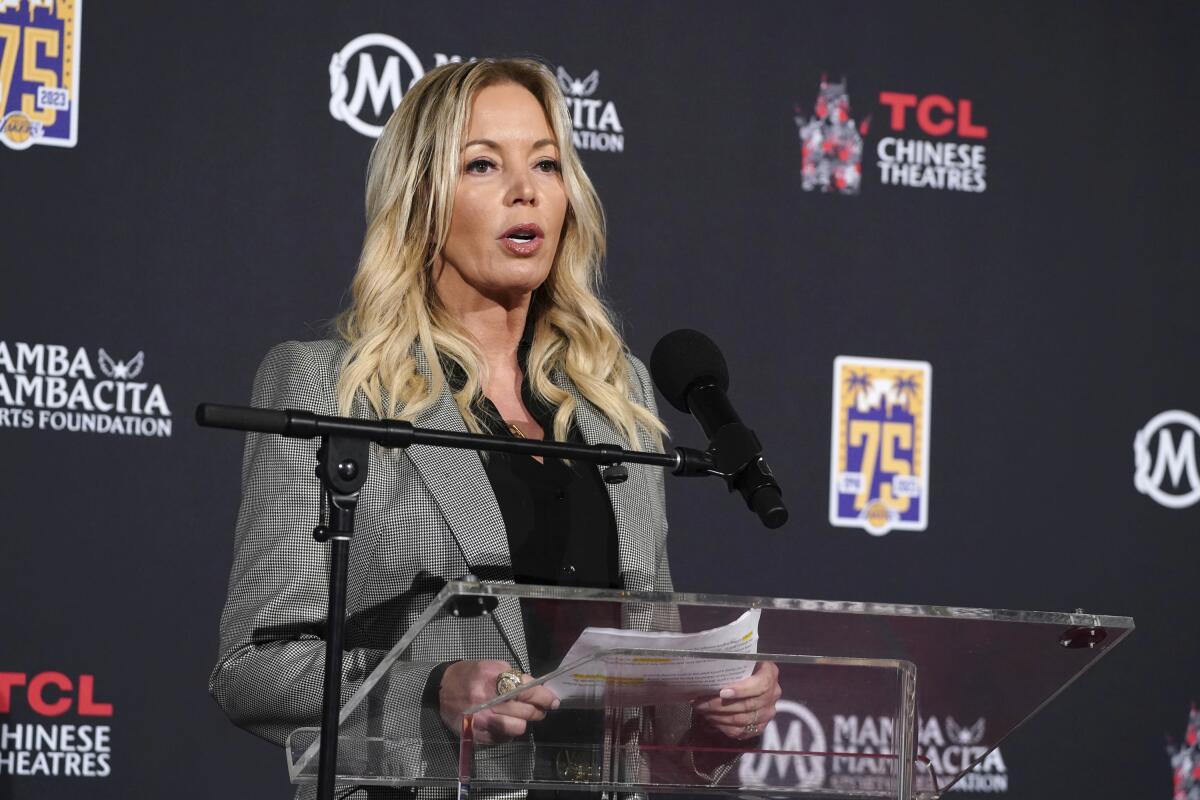 Jeanie Buss, president and owner of the Lakers, speaks at a ceremony honoring the late Kobe Bryant.