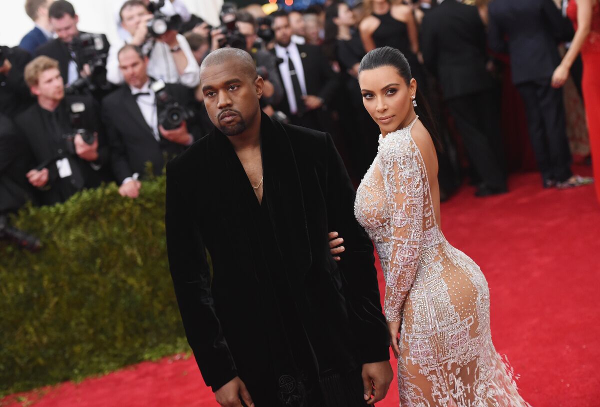 Kim Kardashian Divorces Kanye West: What We Know So Far - Los Angeles Times