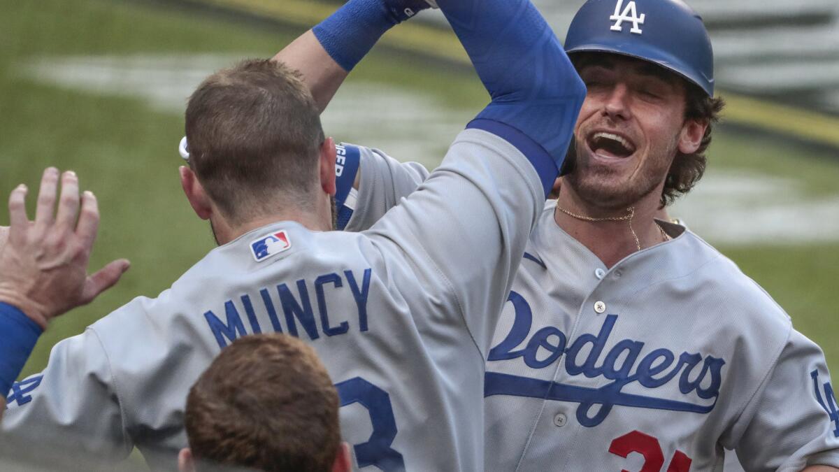 Dodgers' offense erupts as first-half ends