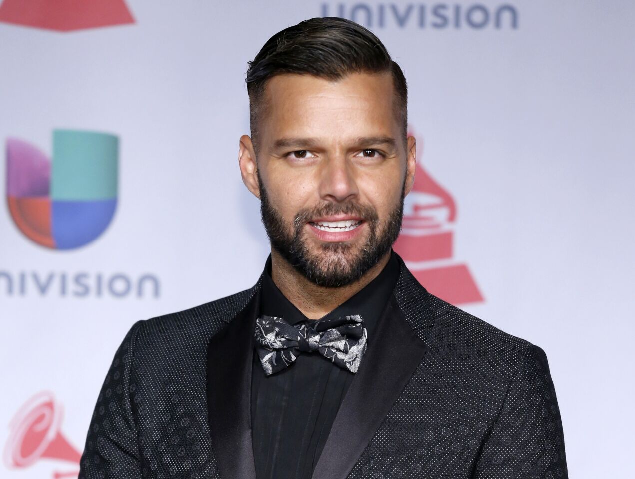Ricky Martin ended years of media speculation when he published an open letter in Spanish and English to fans on his personal website.