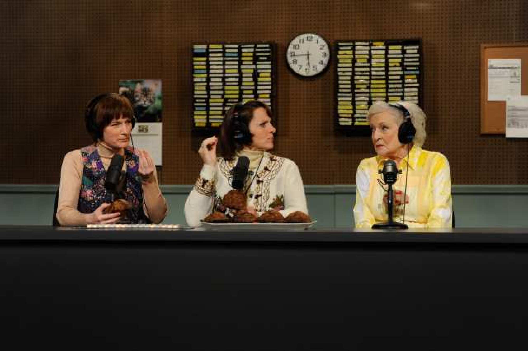 Betty White, right, on "Saturday Night Live" in 2010 with Ana Gasteyer, left, and Molly Shannon.