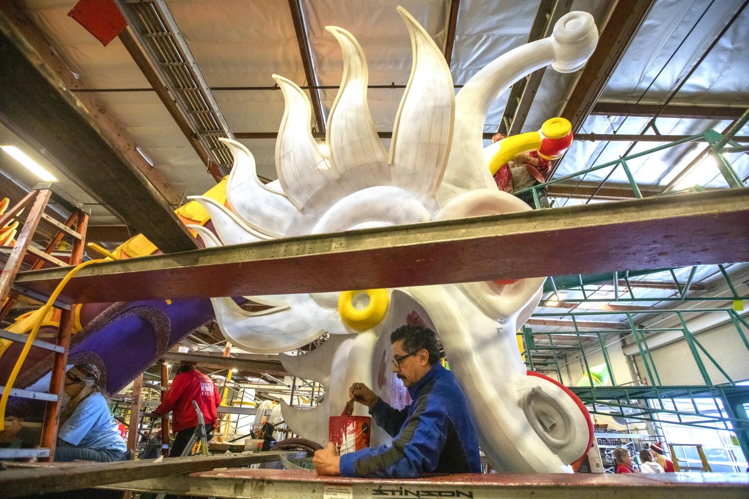 Award-winning parade float company will close after being dropped by Tournament of Roses