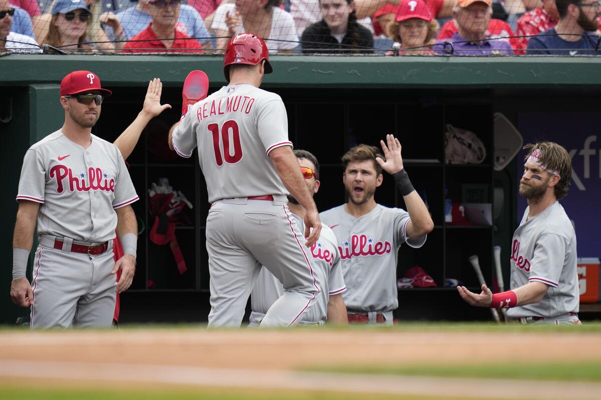 Phillies' J.T. Realmuto hit the first inside-the-park home run