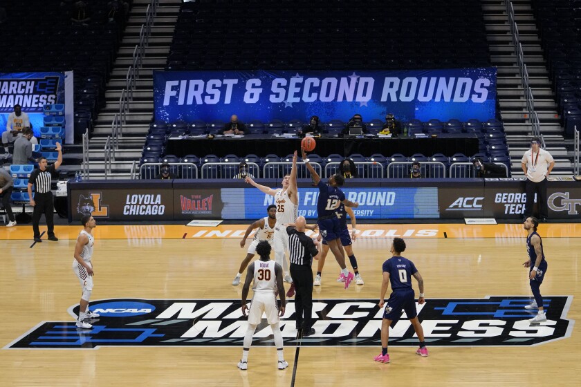March Madness 2021 Updates Oral Roberts Heading To Sweet 16 Los Angeles Times 2022 Ncaa Mens Basketball Championship - East Regional, March 23