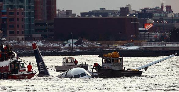 US Airways plane crashes in Hudson
