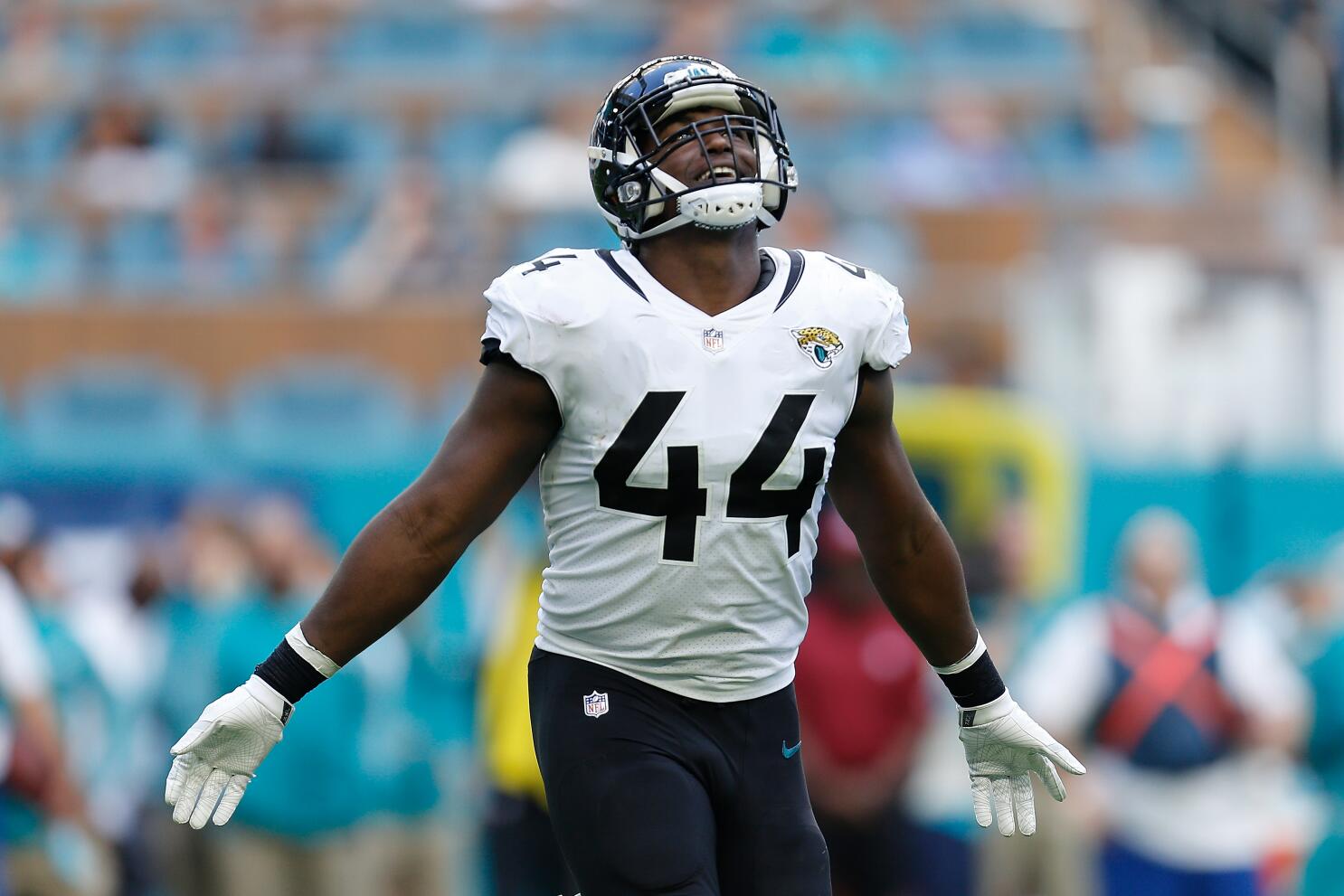 Look: NFL World Reacts To Jaguars' Contract Announcement - The