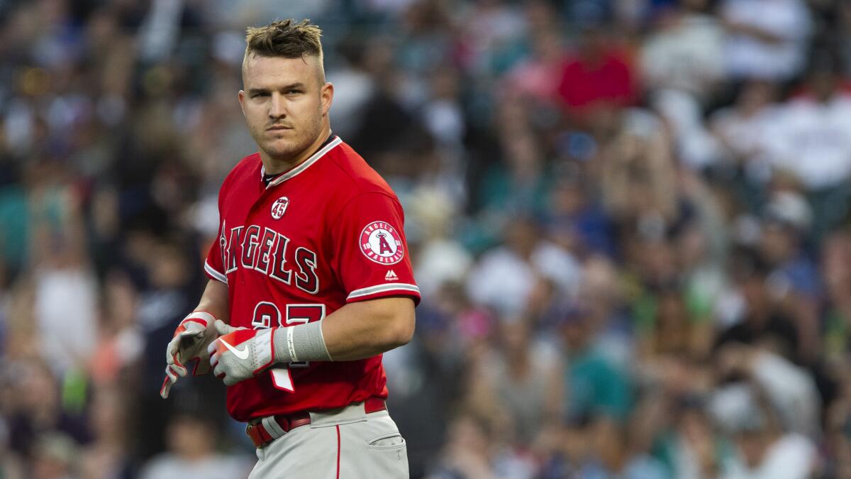Mike Trout strikes a somber tribute in Angels' loss to Astros – Orange  County Register