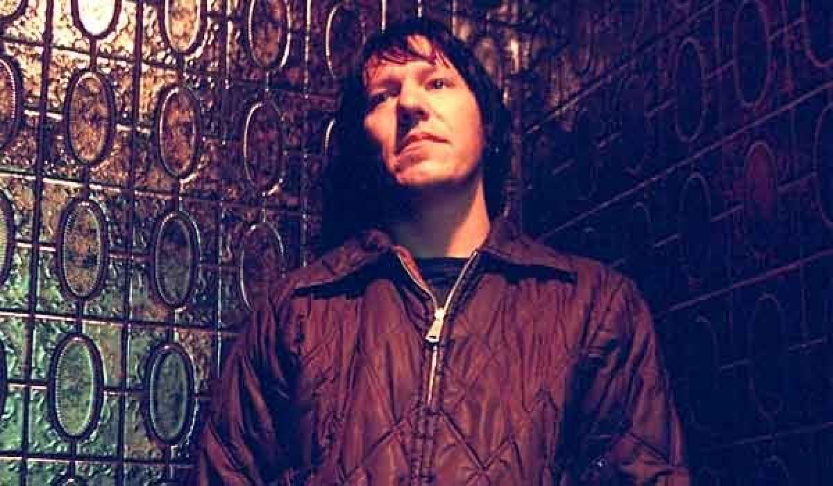 MIXED BLESSING: "It's not like 'Oh, this attention is terrible.' It's really nice in a way," Elliott Smith says of his newfound success. "But it doesn't help anybody to make up better songs."