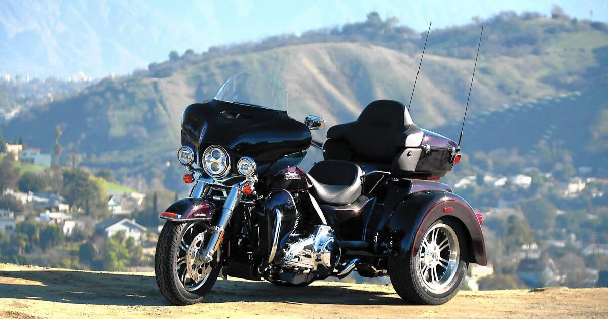 Harley-Davidson Tri Glide Ultra is a lumbering but luxurious 3-wheeler