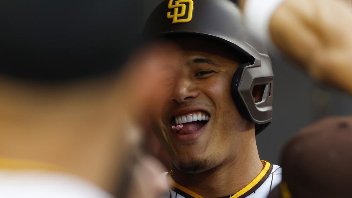 Padres Daily: Manny again; what Snell is; Carpenter gets the Petco effect;  Dixon does right - The San Diego Union-Tribune