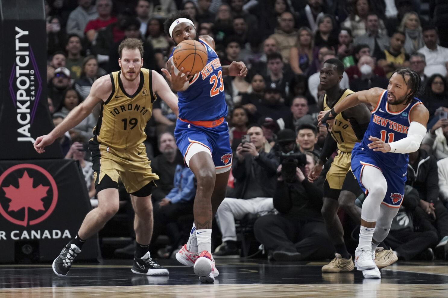 Knicks' Mitchell Robinson, NBA's top offensive rebounder, out at