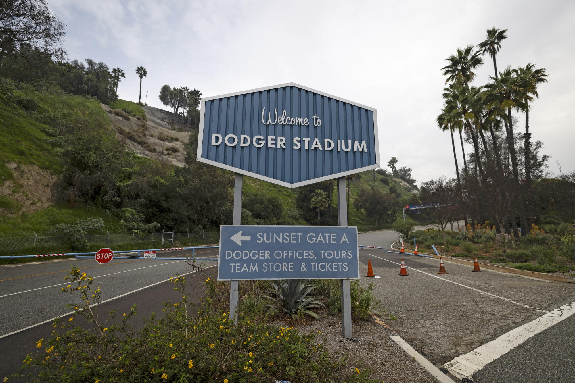 Stadium Way Sign A great city needs a walking path to Dodger Stadium. Do it, Frank ...