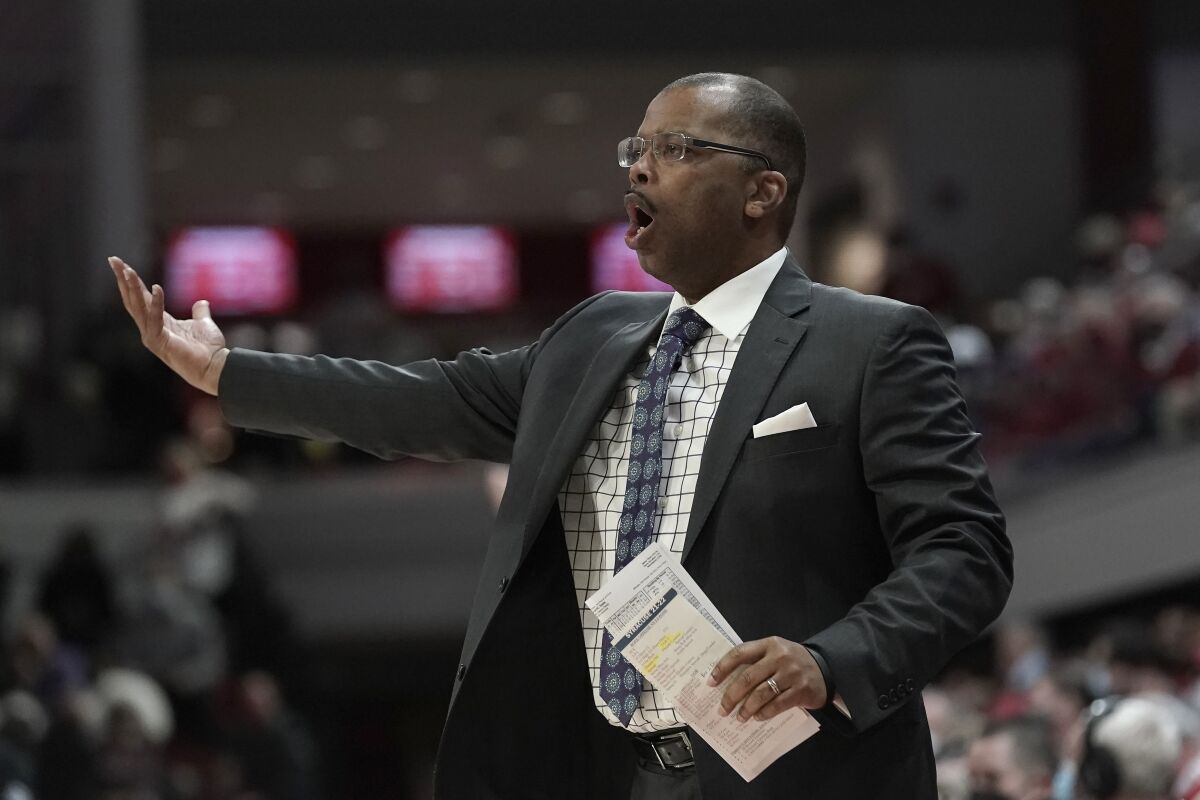 Syracuse head coach Vonn Read directs his players during the second half of an NCAA college basketball game against North Carolina State in Raleigh, N.C., Sunday, Feb. 20, 2022. (AP Photo/Gerry Broome)
