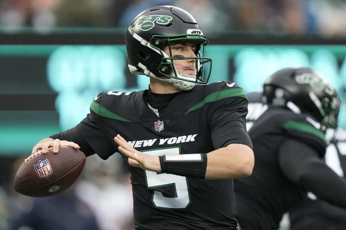 White making name for himself again as Jets' starting QB - The San Diego  Union-Tribune