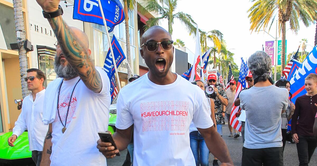 FBI arrests L.A. actor and Republican Party official over alleged involvement in Jan. 6 riot FBI arrests L.A. actor and Republican Party official over alleged involvement in Jan. 6 riot