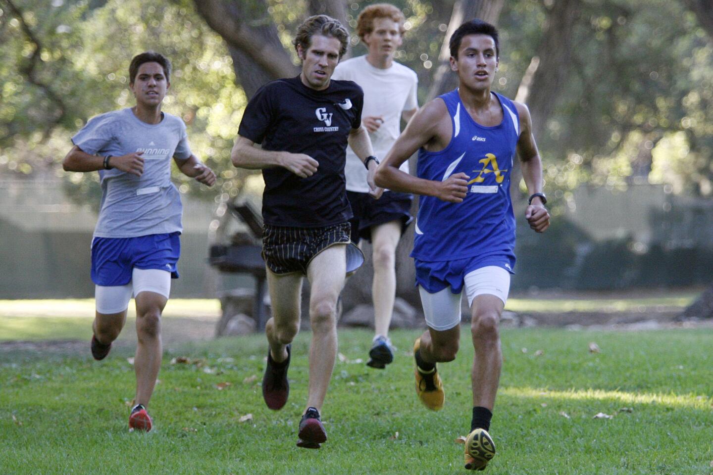 Cross country race series at Crescenta Valley Park