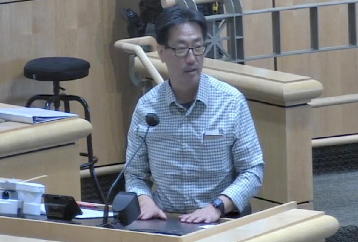 Dr. James Mu speaks to the Shasta County Board of Supervisors.
