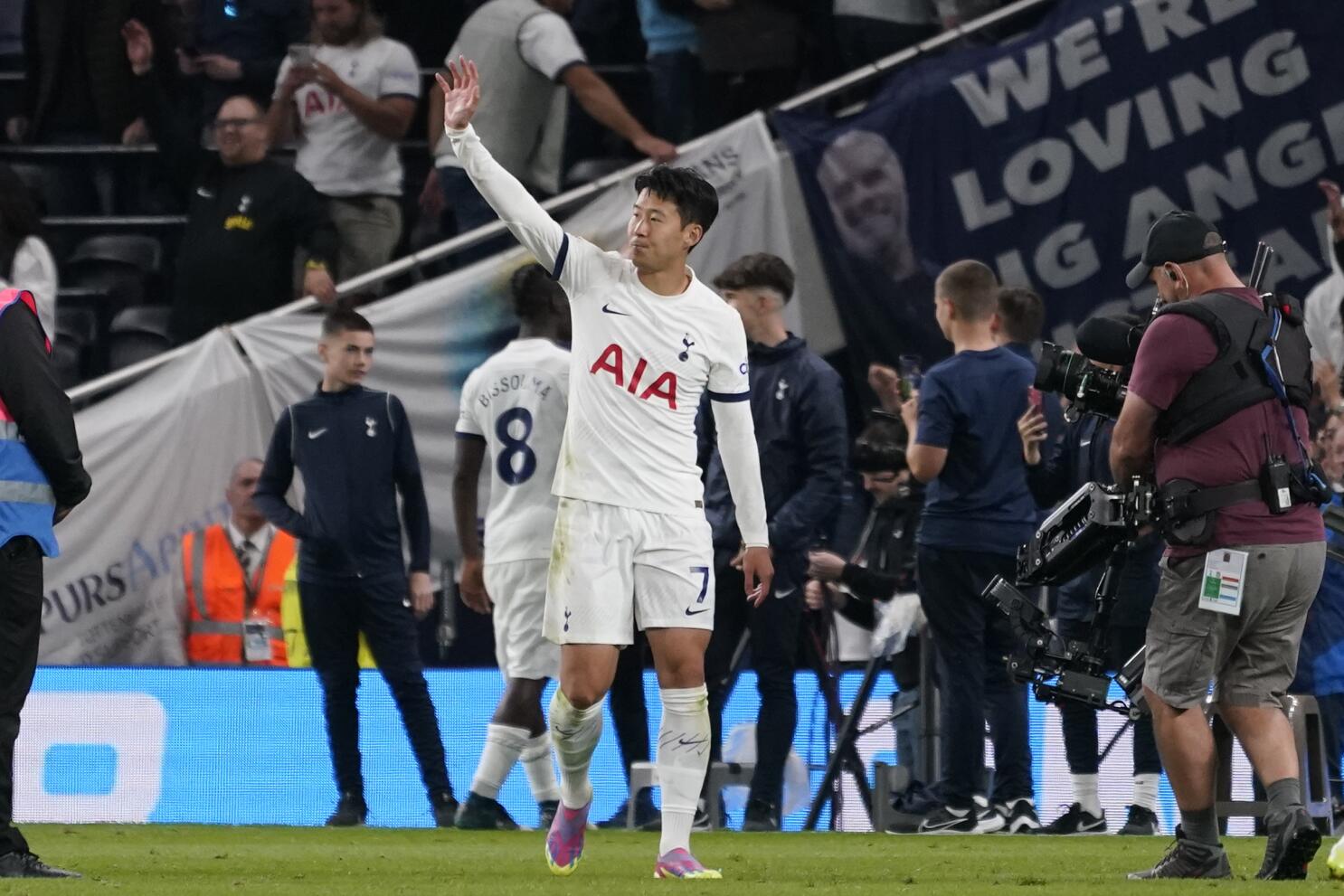 Tottenham star Heung-min Son begins military training in South