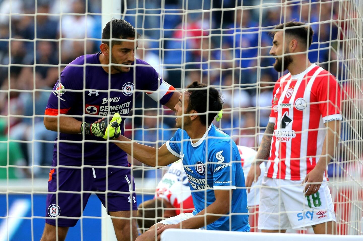 Liga MX: Cruz Azul 1-0 Necaxa