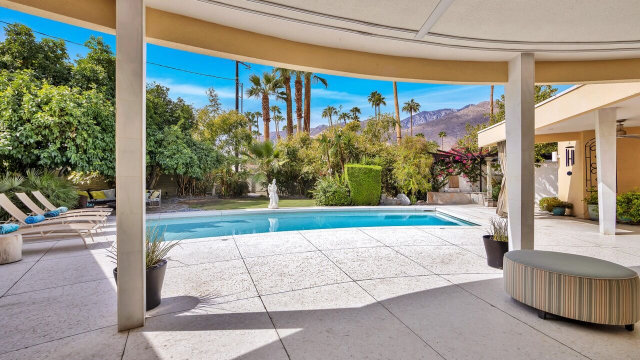 Actress Loretta Young owned the Palm Springs home at the time of her death in 2000.