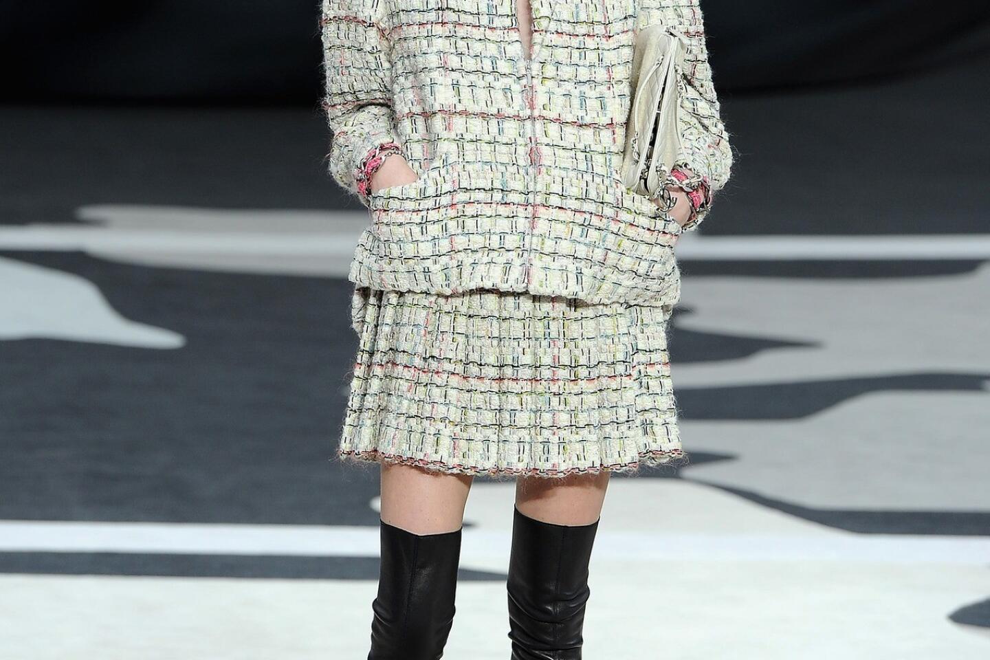 Paris Fashion Week fall 2013: Chanel review - Los Angeles Times