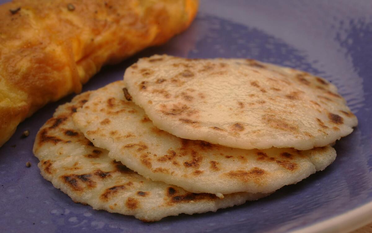 Cheese arepas