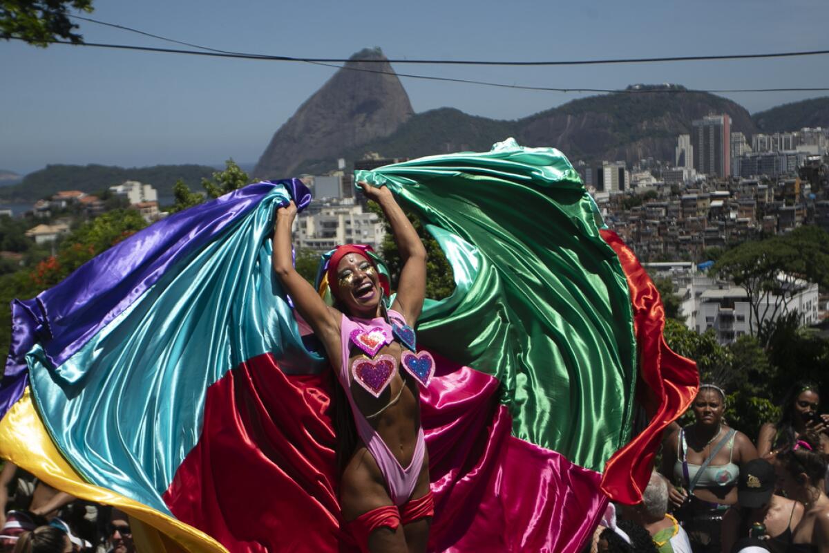 La Ciudad celebra el carnaval con sus grupos burbuja