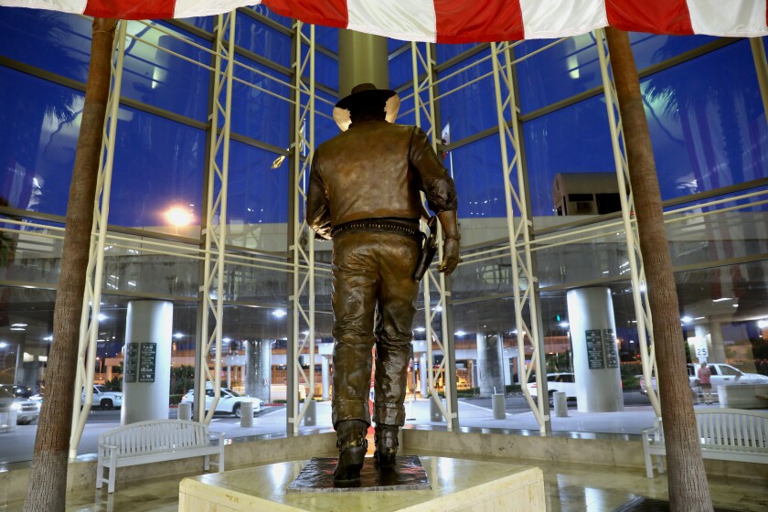John Wayne memorial statue 