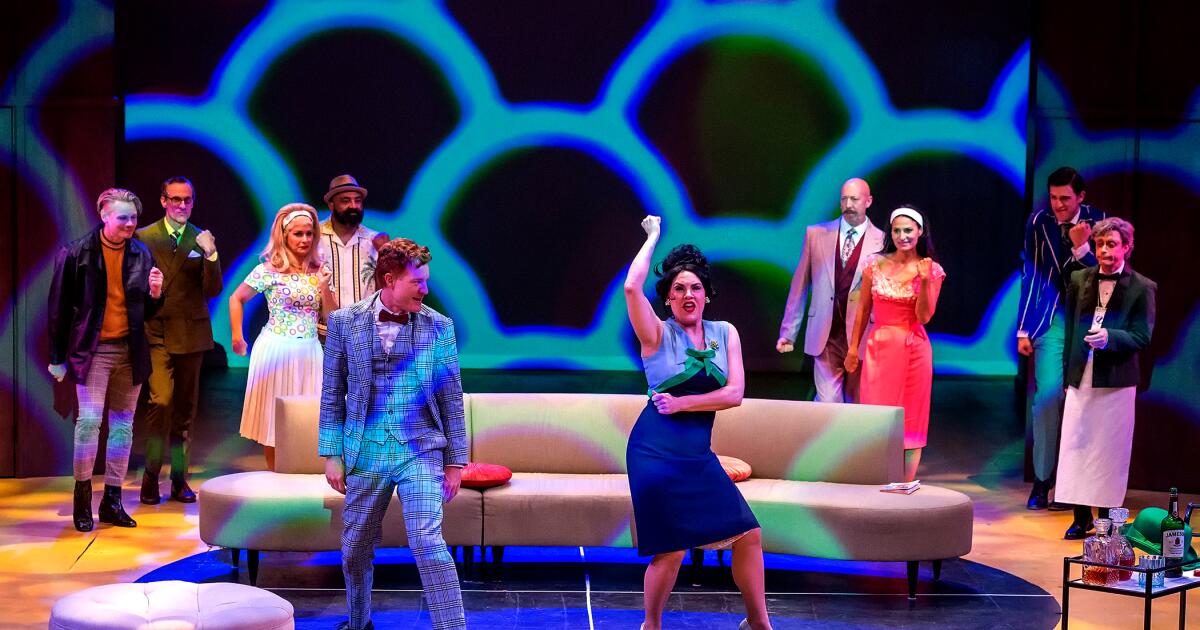 ‘One Man, Two Guvnors’ makes zany ensemble magic at A Noise Inside ‘One Man, Two Guvnors’ makes zany ensemble magic at A Noise Inside