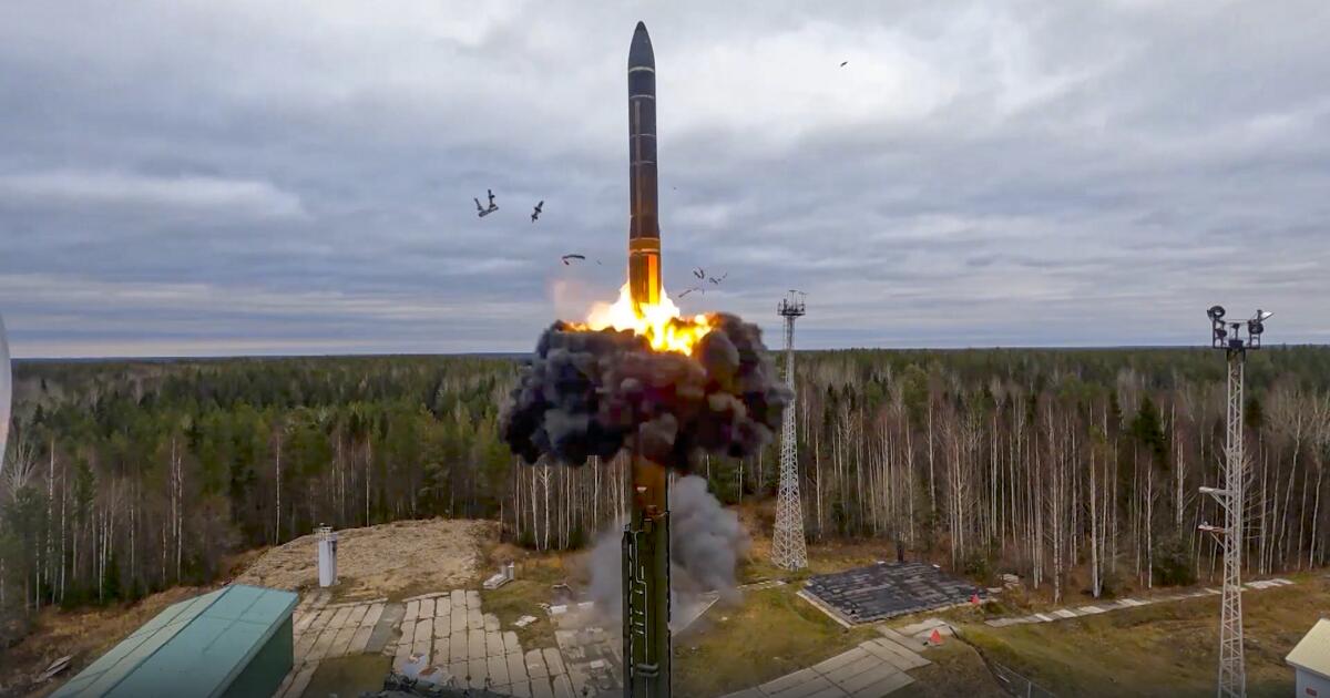 Rusia membanggakan banyak senjata penghancurnya sehingga Barat tidak meningkatkan dukungannya terhadap Ukraina