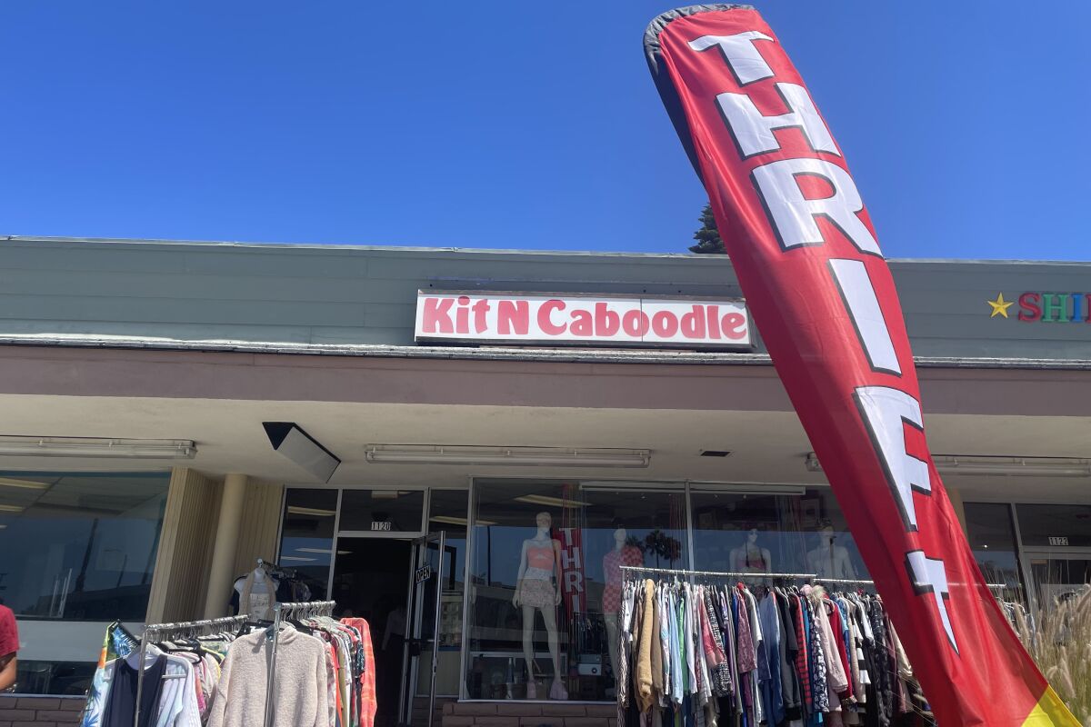 Kit N Caboodle is a thrift store in San Diego.
