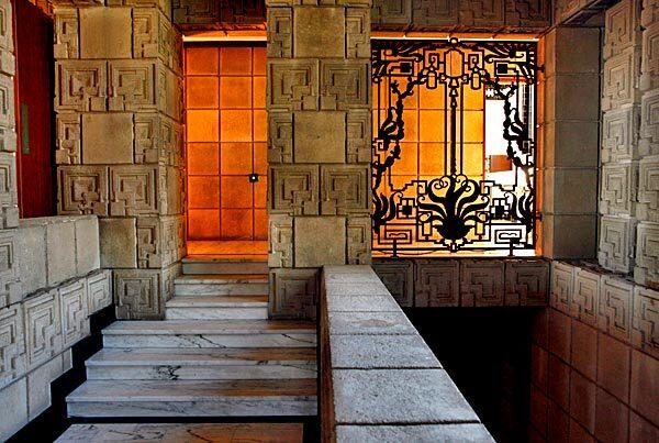 Ennis House