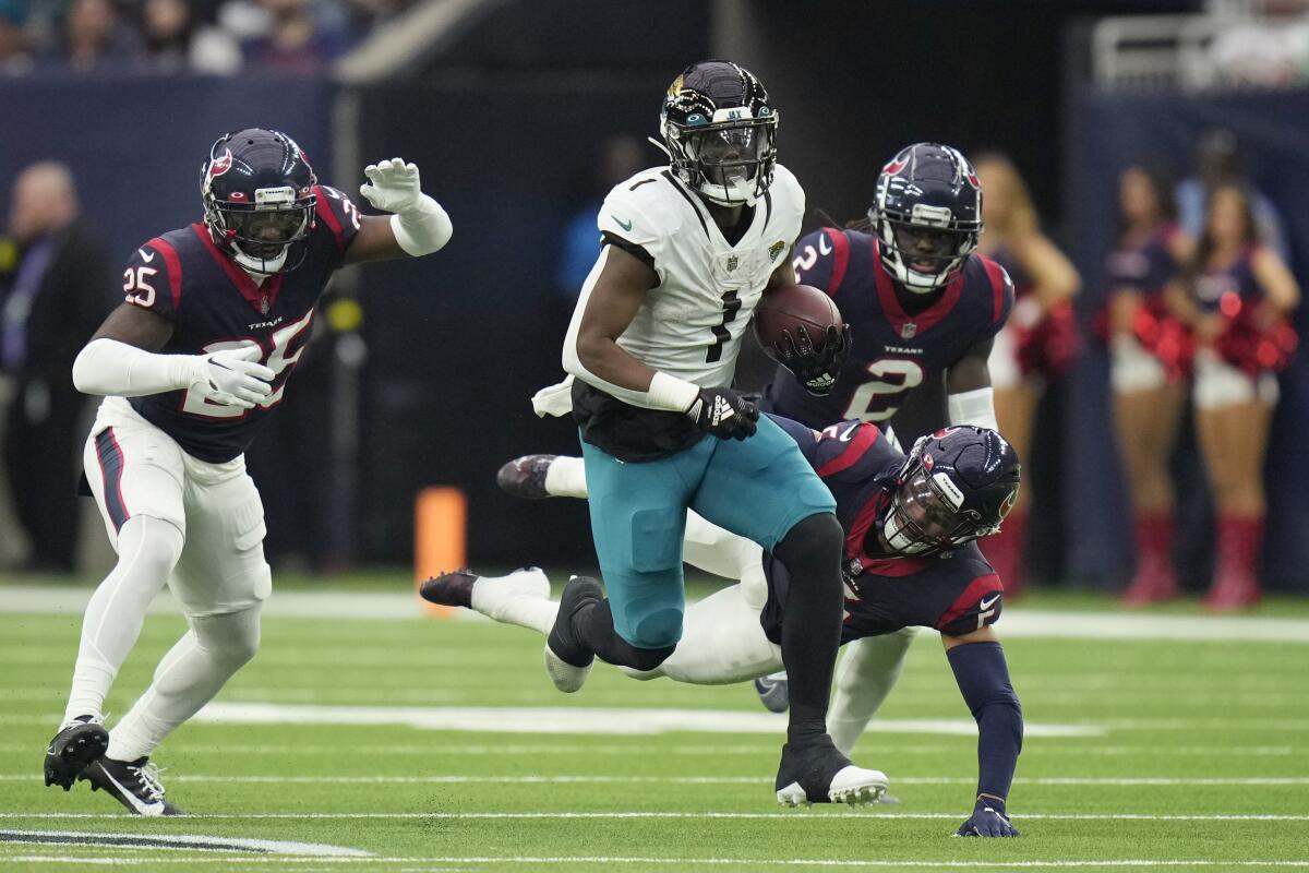 Jags rout Texans 31-3 to end 9-game skid vs. Houston - The San