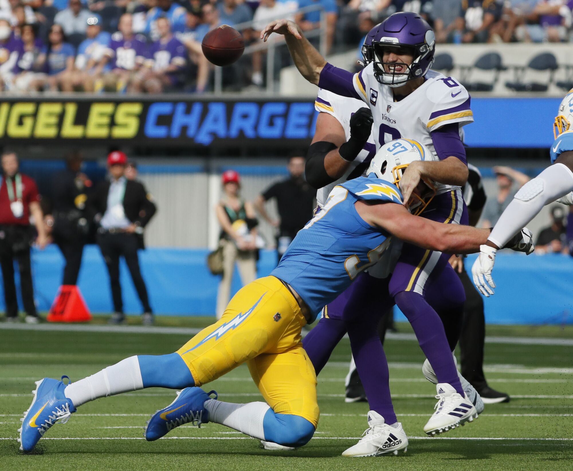Inglewood, CA, Sunday, November 14, 2021 - Los Angeles Chargers defensive end Joey Bosa.