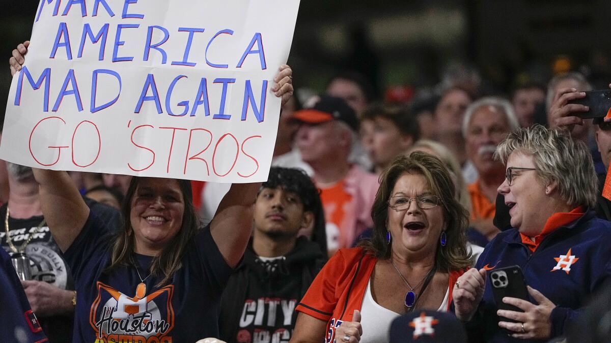 Astros Fans Putting Out 'Hate Us' Shirts Should Be Embarrassed