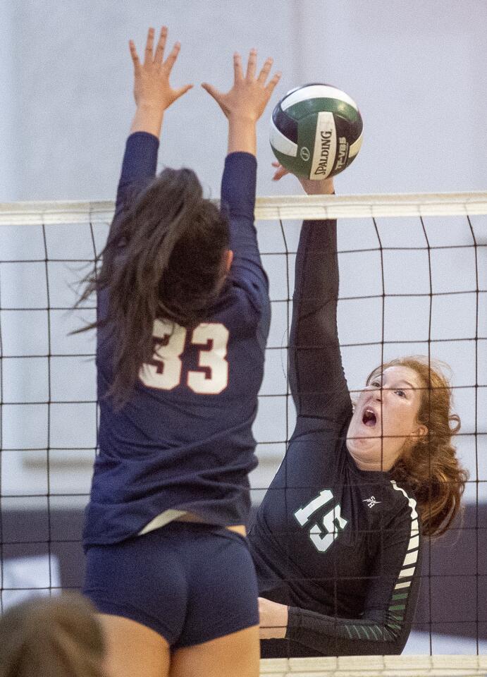 Photo Gallery: Sage Hill vs. St. Margaret’s in girls’ volleyball