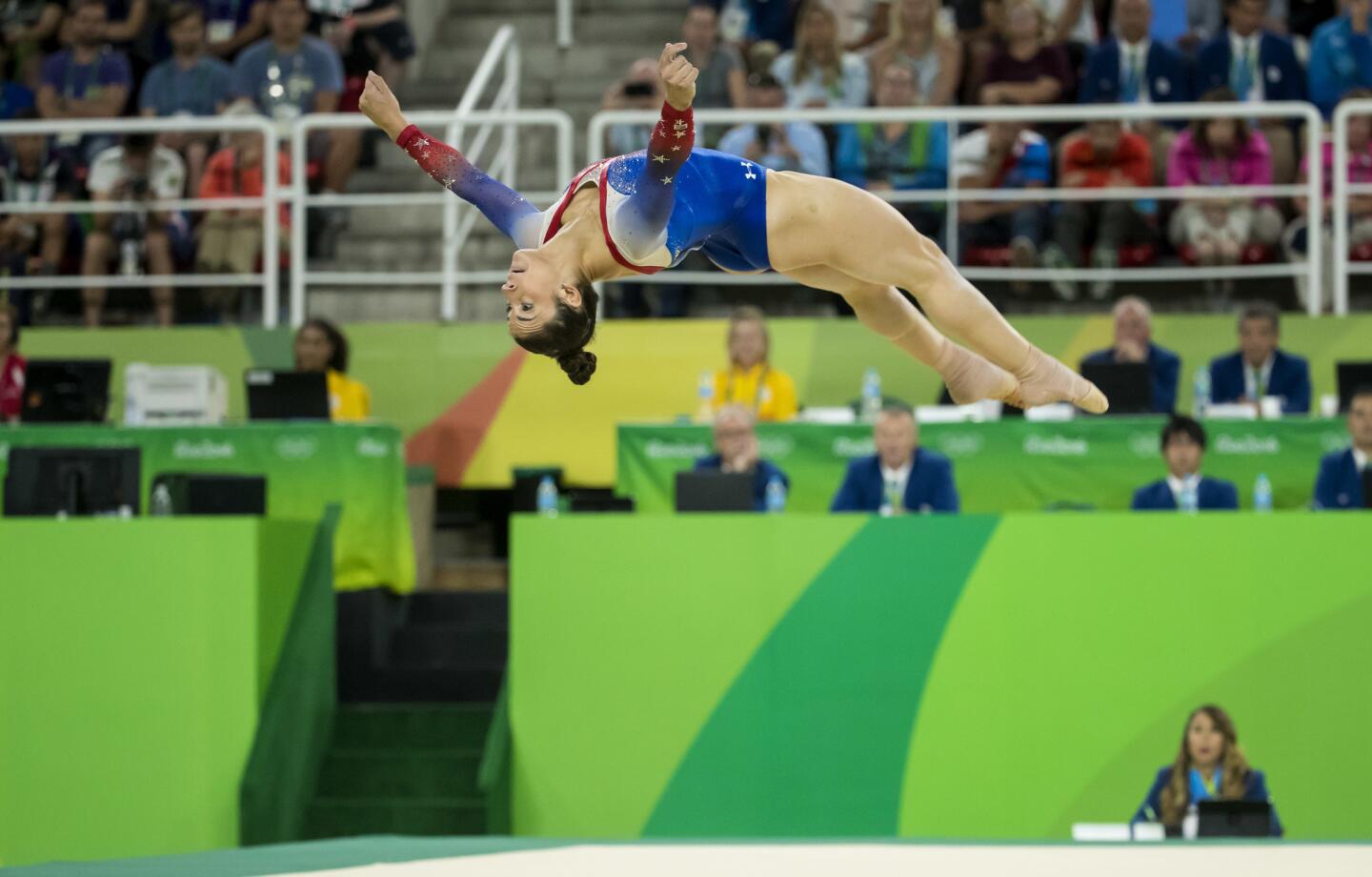 USA's Aly Raisman wins silver in the floor excericse