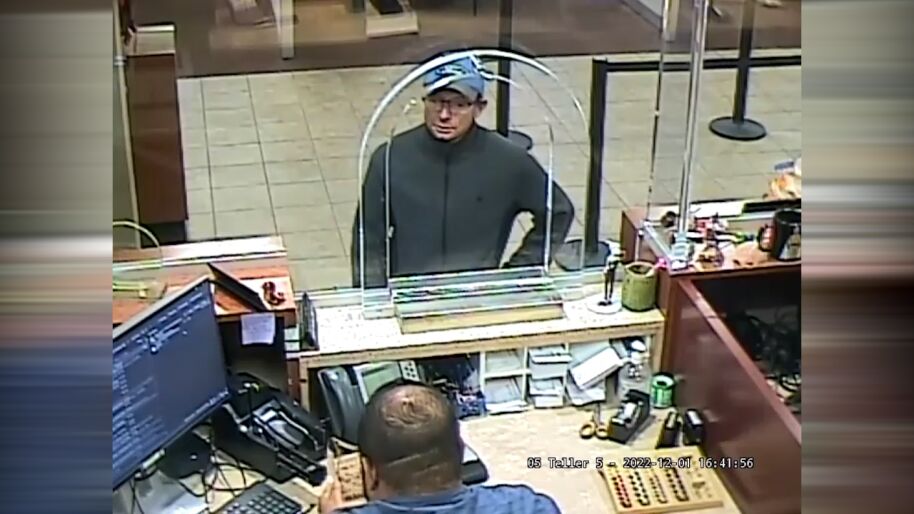 FBI asks public to help identify suspect in North Park bank robbery ...