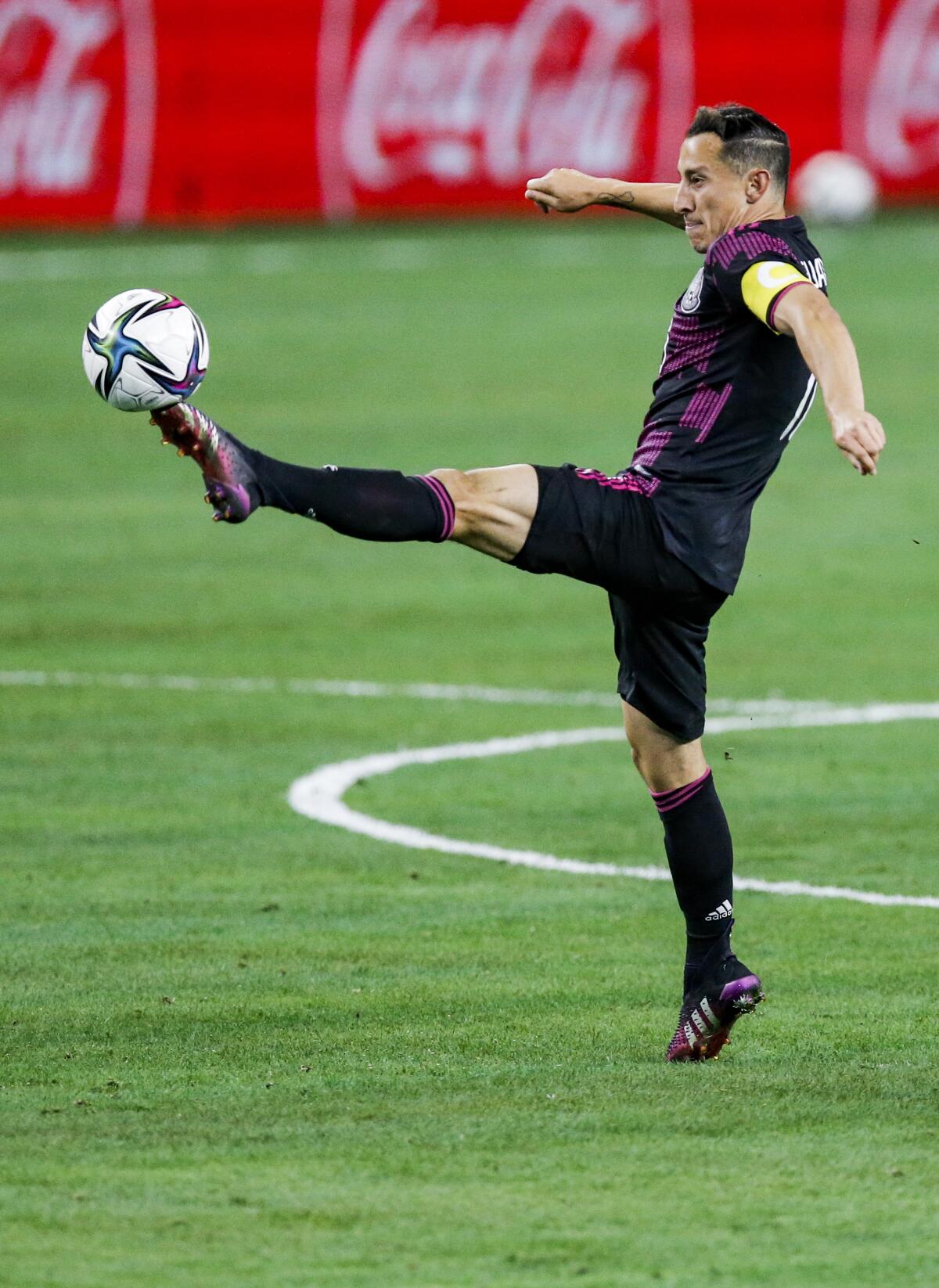 Mexico midfielder Andres Guardado (18 