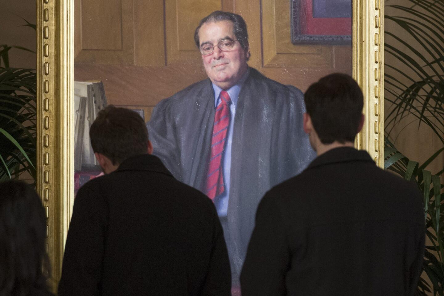 Supreme Court pays respects to Justice Antonin Scalia