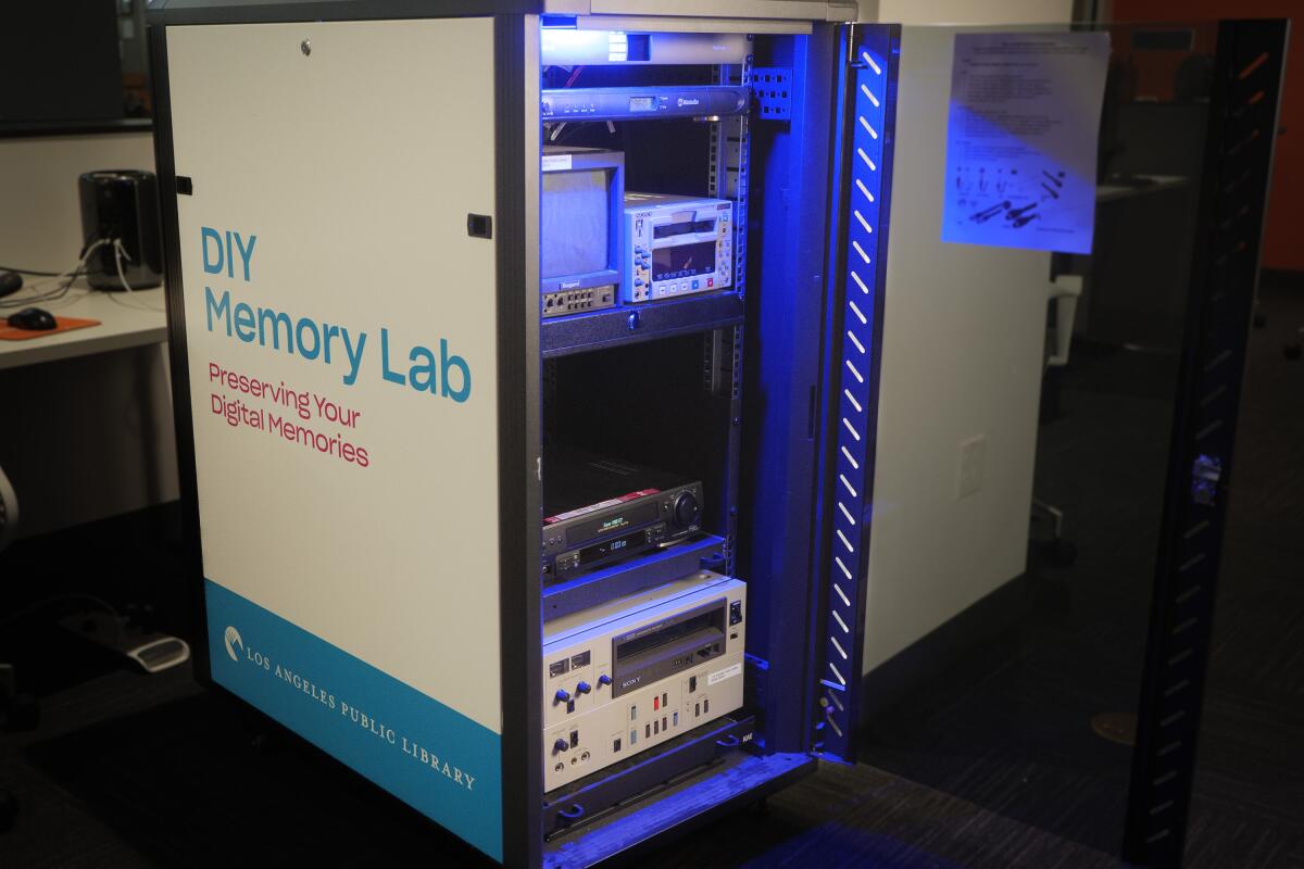 Escape 2025 at these L.A. spots bursting with Y2K energy - Los Angeles ...