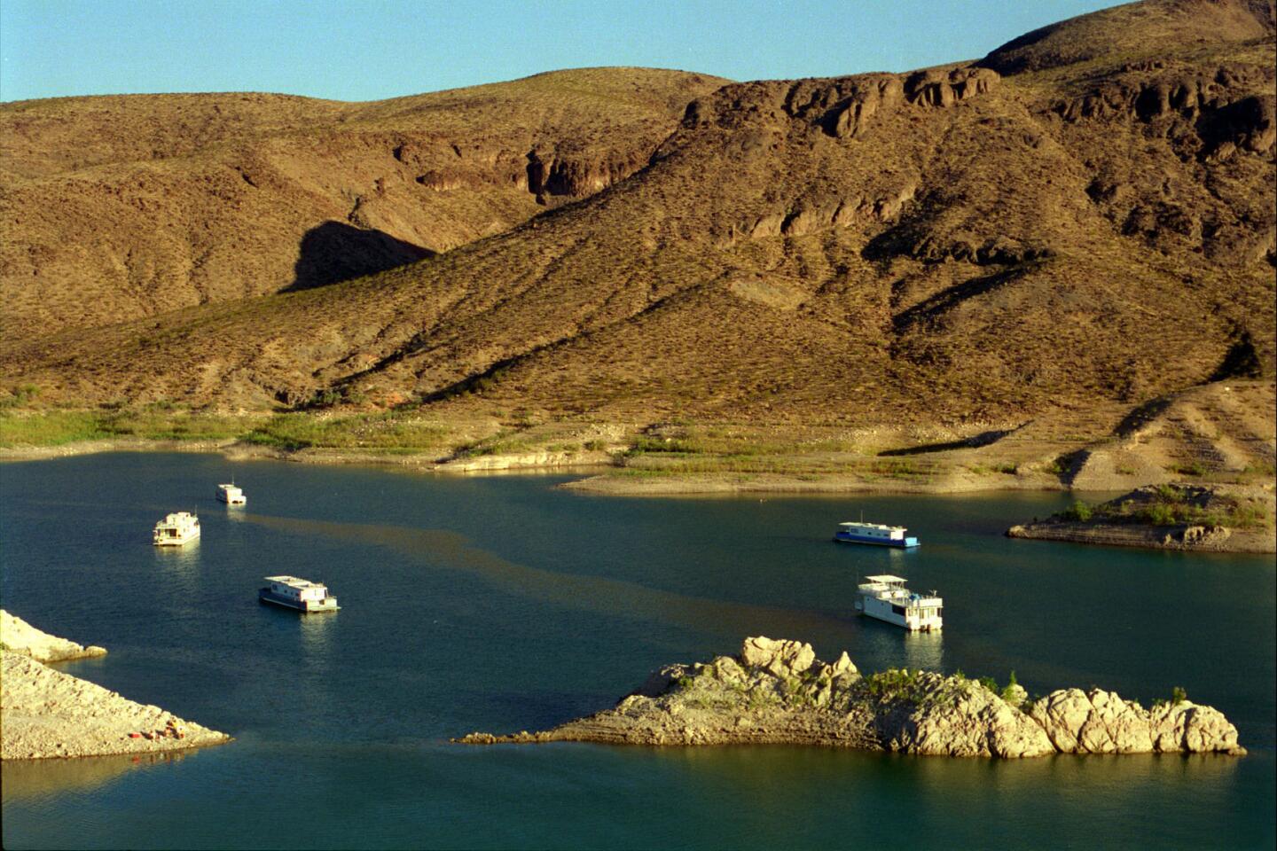 Here's how much Lake Mead could rise after an epic winter and new water  cuts