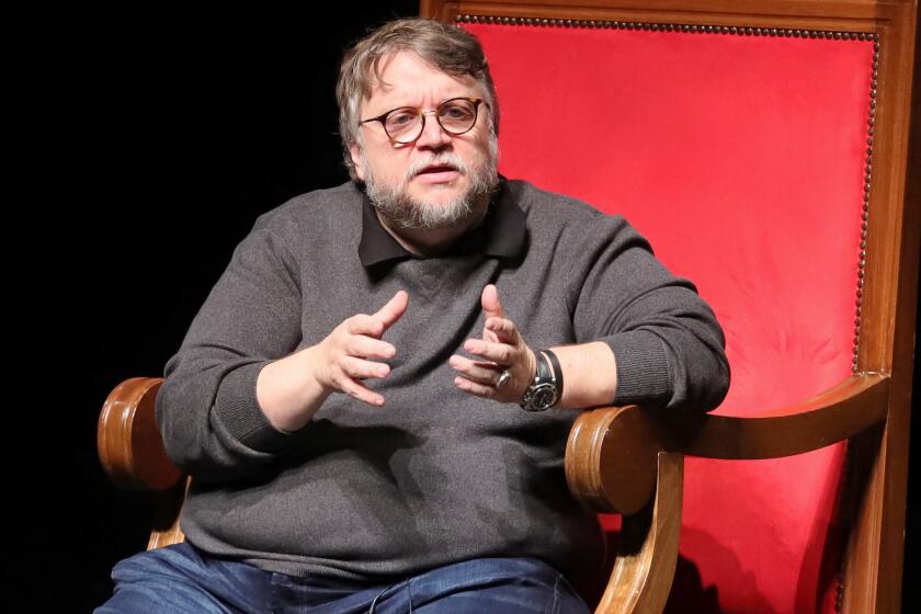 Guillermo del Toro adelanta las primeras imágenes de "Nightmare Alley"