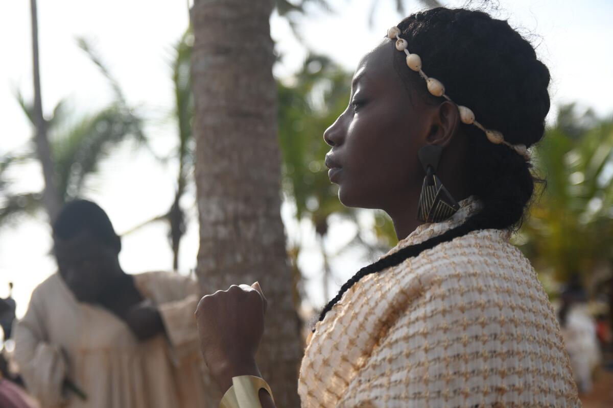 Night of the Kings' Review: Philippe Lacôte's Western African Drama –  IndieWire