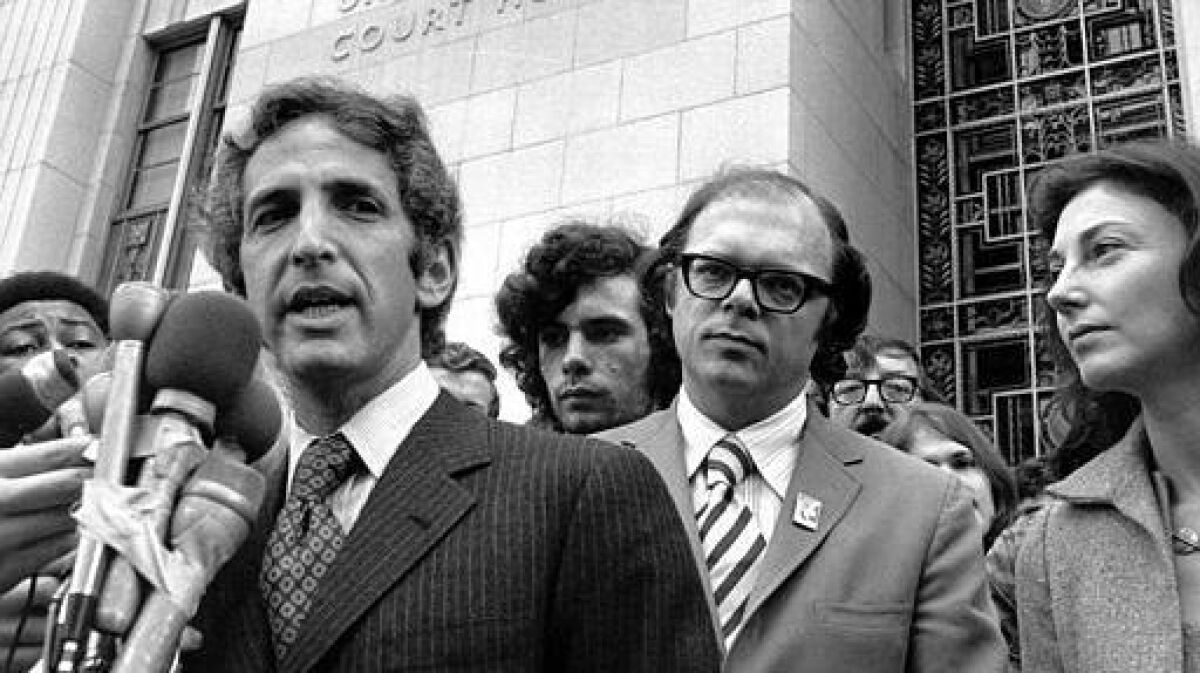 Daniel Ellsberg outside the Federal Building in Los Angeles on Jan. 17, 1973.