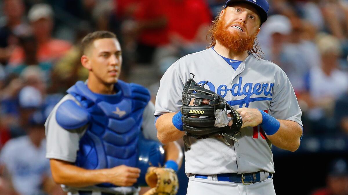 Dodgers' Justin Turner back ailment keeps him sidelined - Los Angeles Times