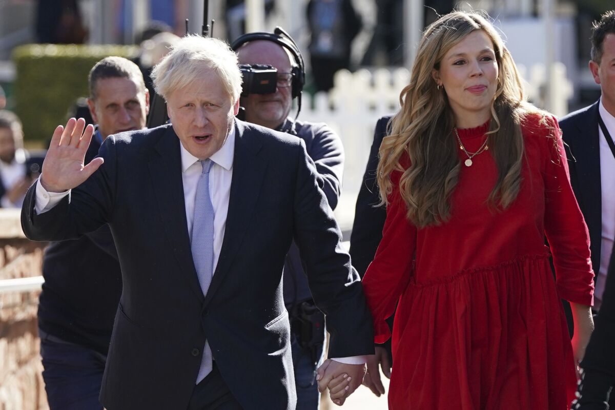 British Prime Minister Boris Johnson and his wife, Carrie