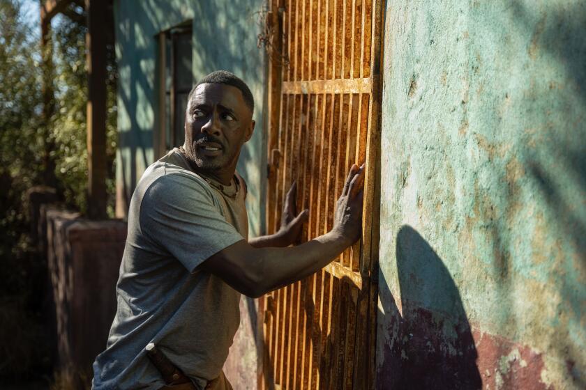 Idris Elba en una escena de "Beast".