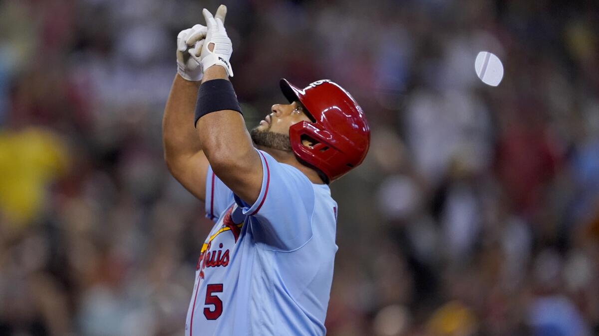 Albert Pujols homers twice, moves into second in total bases - Los